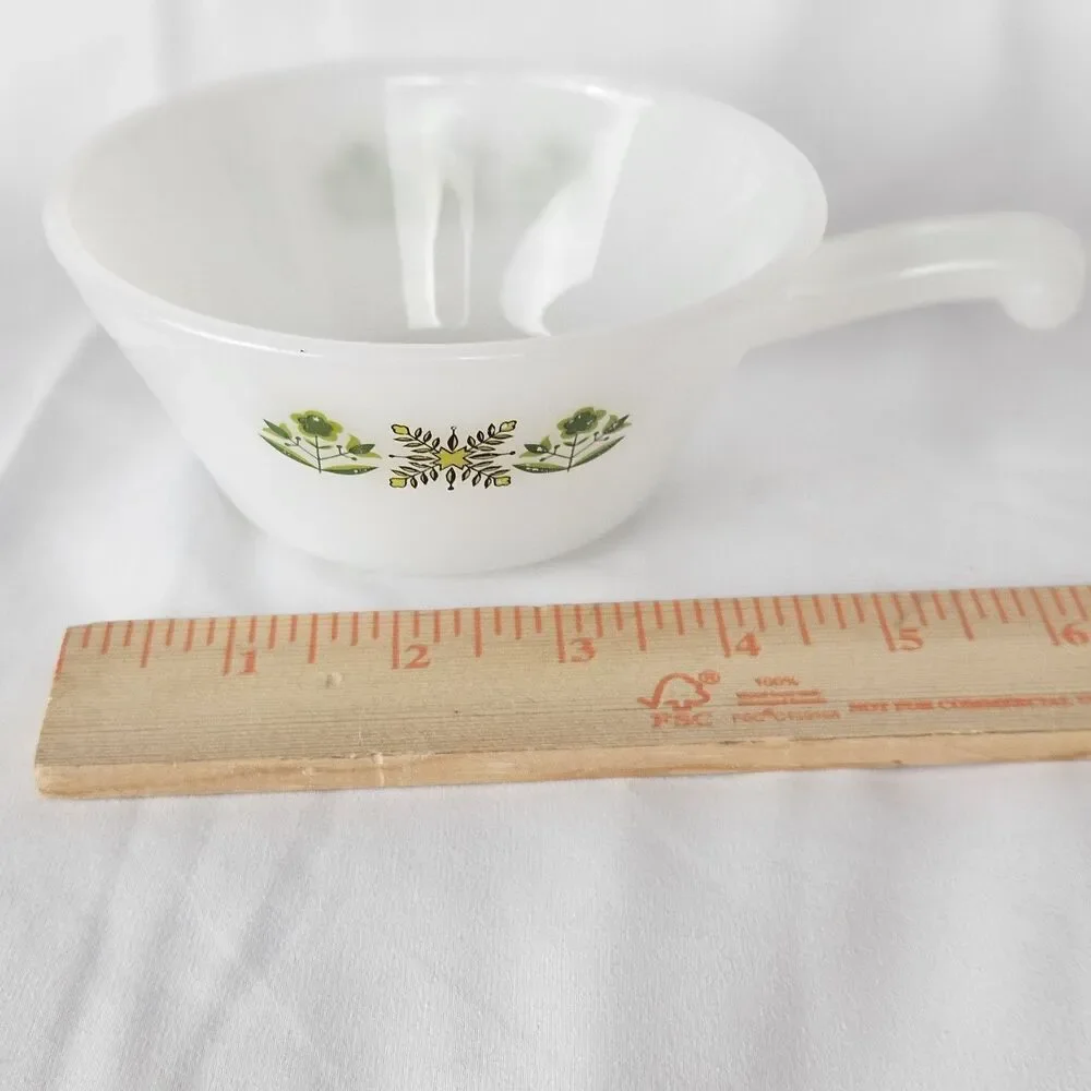 Vintage Anchor Hocking Fire King Green Meadows Floral Milk Glass Soup Bowl R2A1